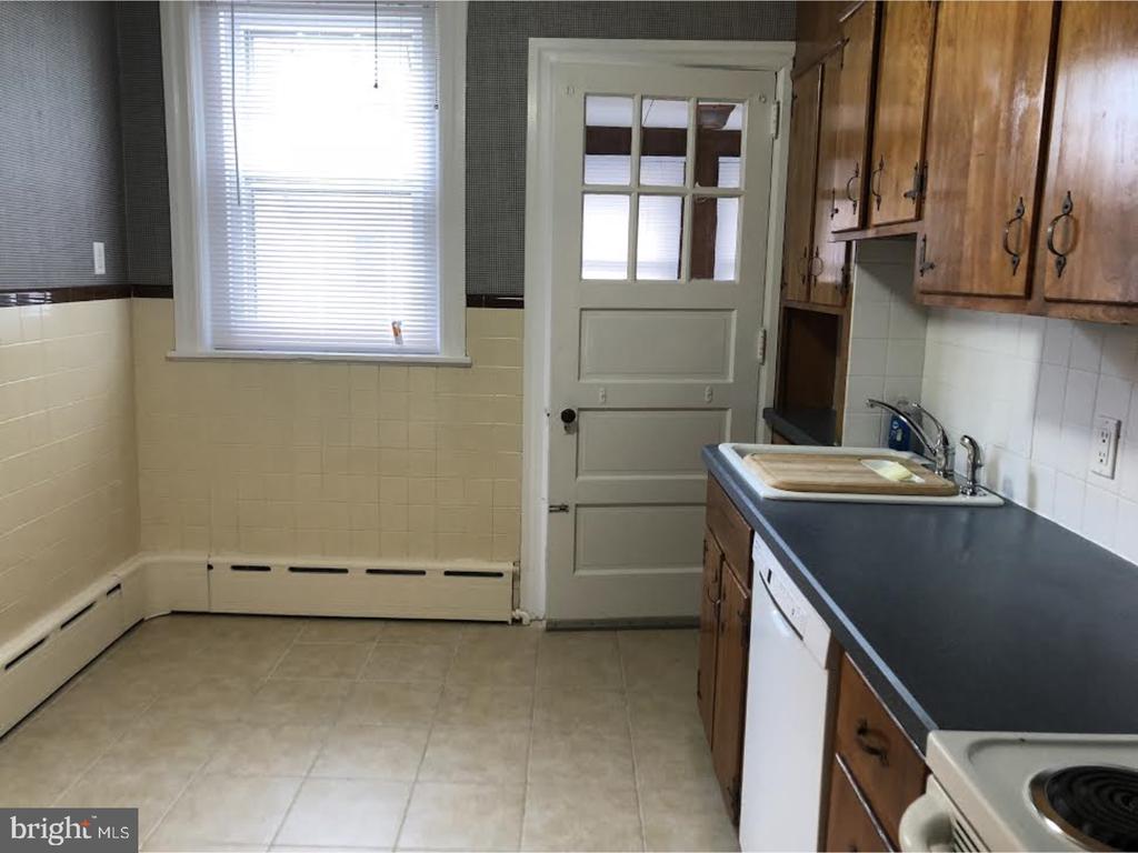 315 ROSEMARY AVENUE
