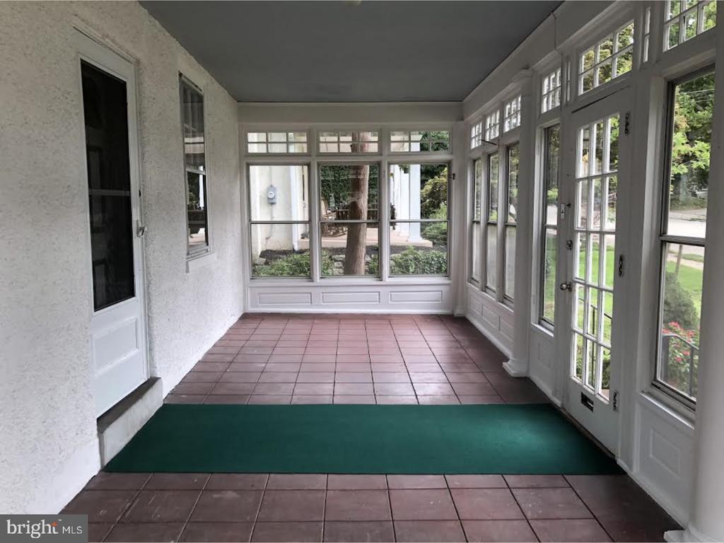 315 ROSEMARY AVENUE