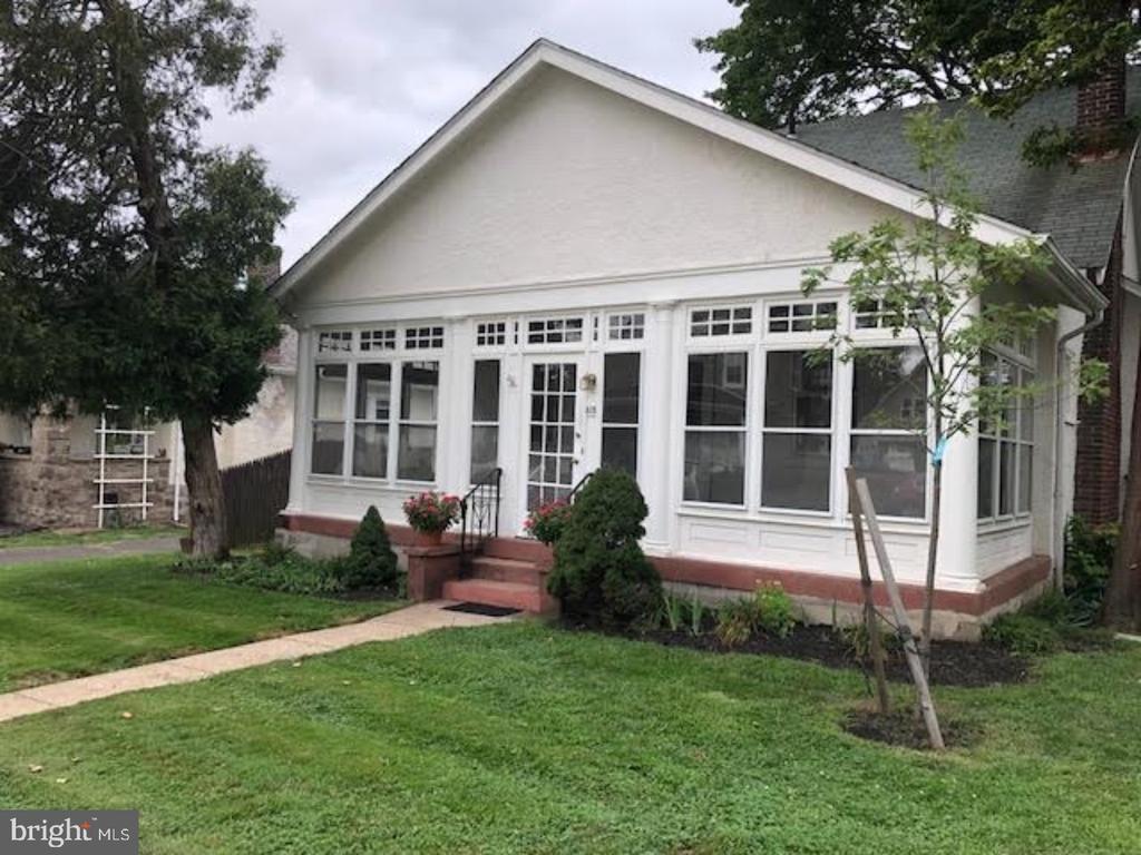 315 ROSEMARY AVENUE
