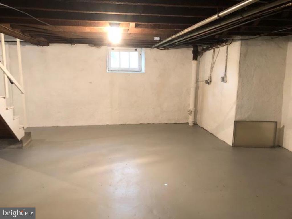 315 ROSEMARY AVENUE