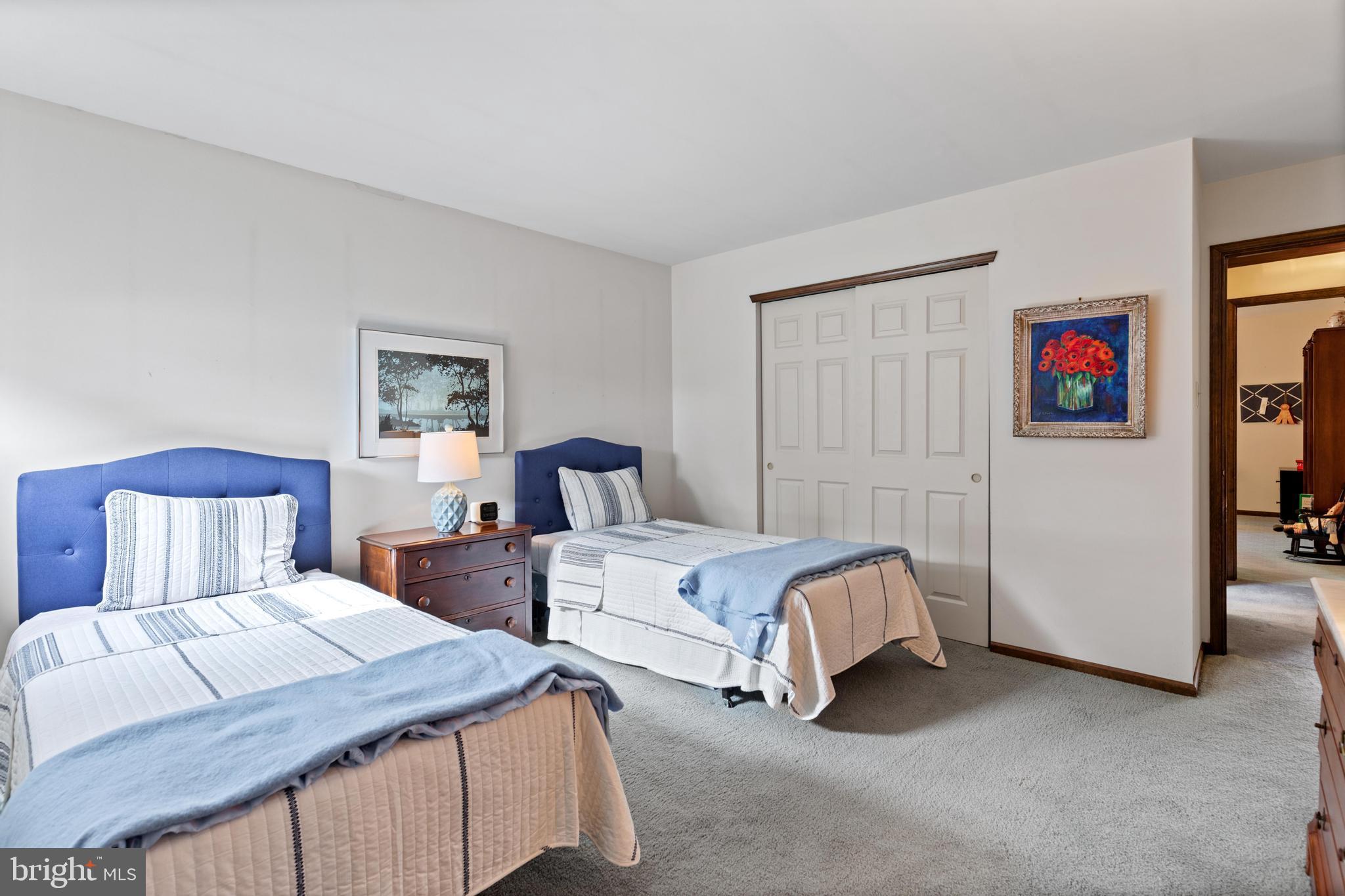 1309 E MEETINGHOUSE ROAD