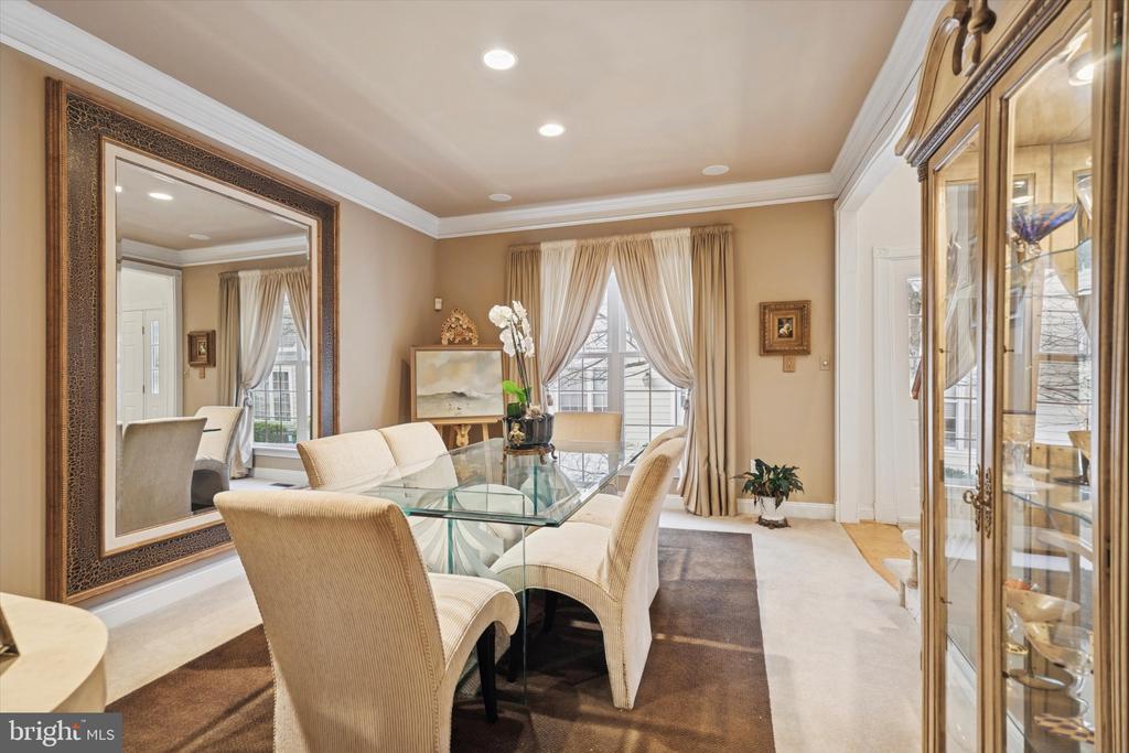 124 BIRKDALE DRIVE