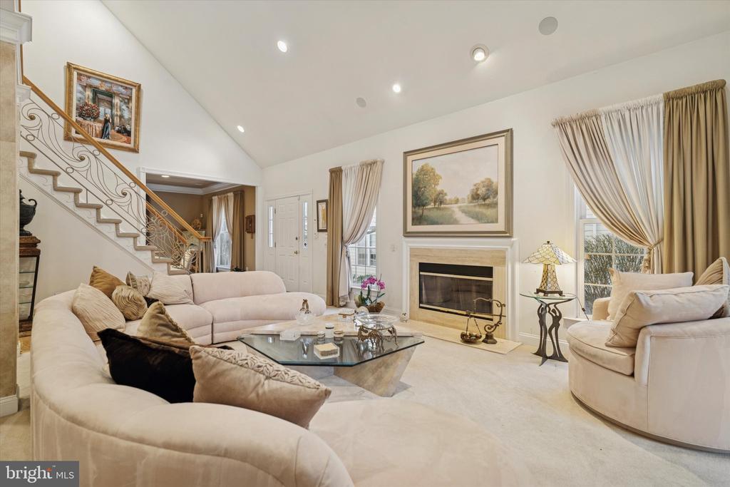 124 BIRKDALE DRIVE
