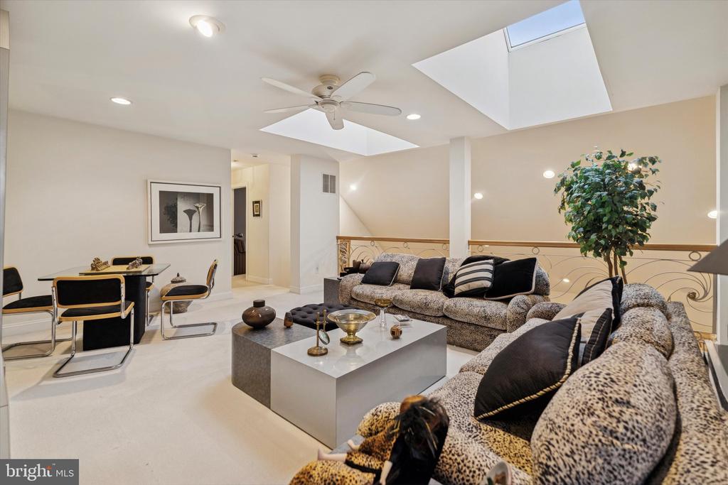 124 BIRKDALE DRIVE