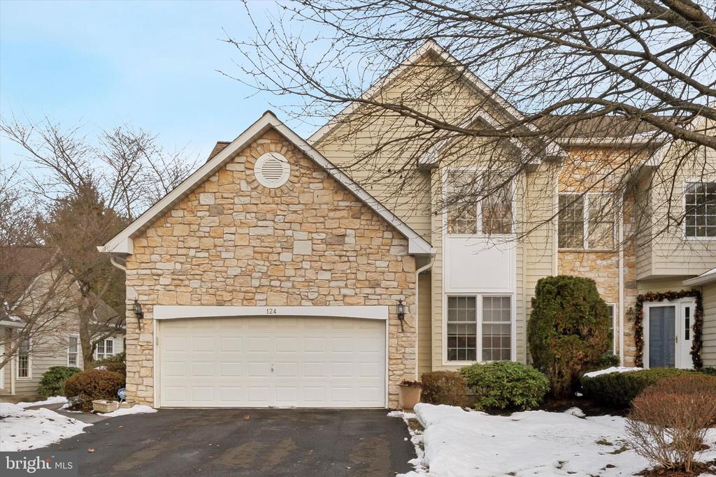 124 BIRKDALE DRIVE