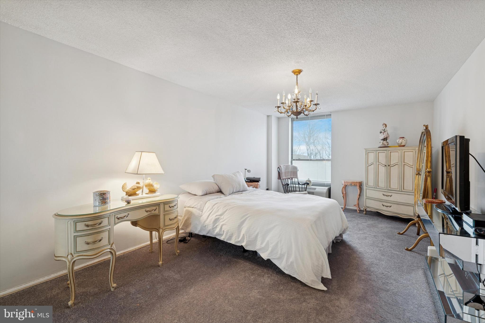 666 W GERMANTOWN PIKE 2101