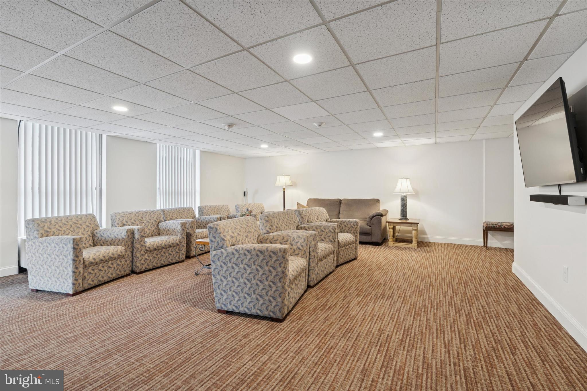 666 W GERMANTOWN PIKE 2101