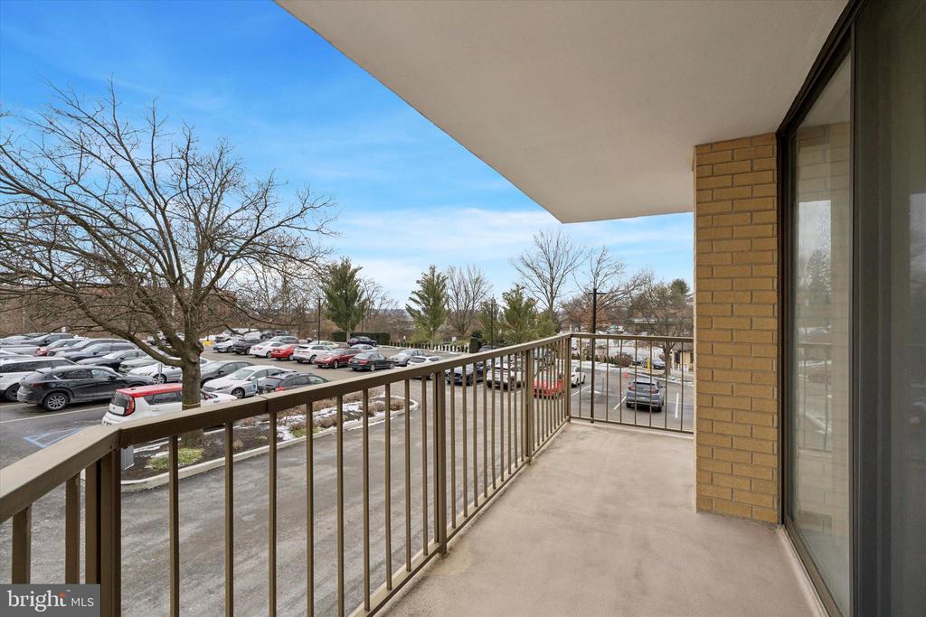 666 W GERMANTOWN PIKE 2101