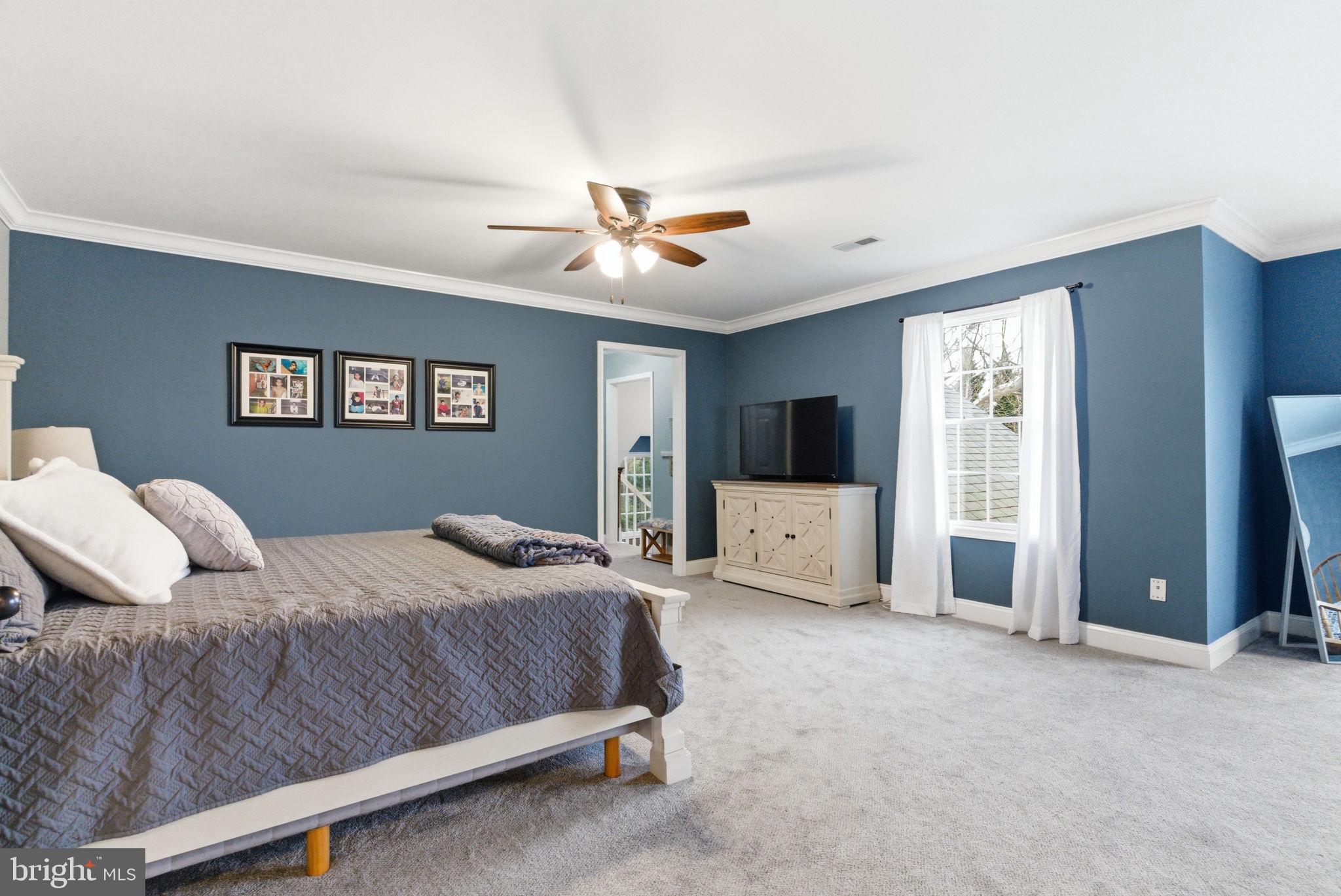 1510 ANNA MARIE CIRCLE