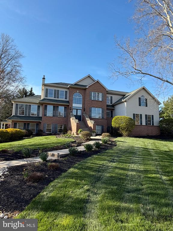 1510 ANNA MARIE CIRCLE