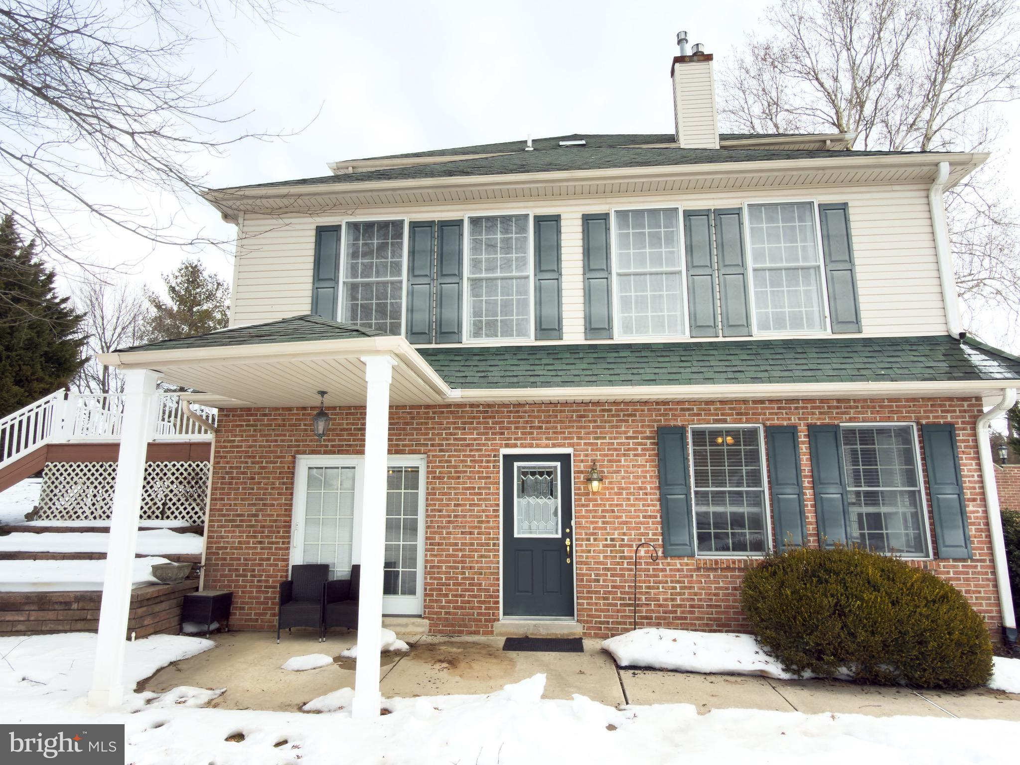 1510 ANNA MARIE CIRCLE