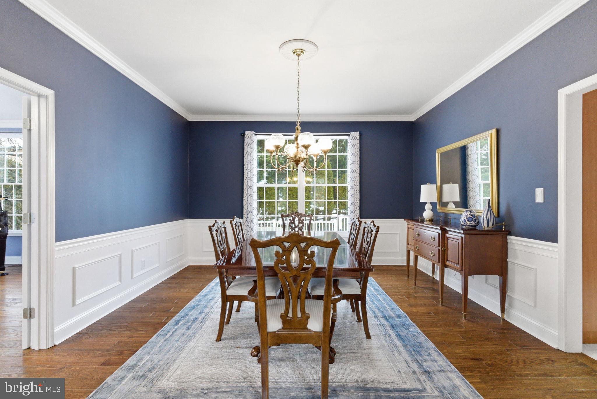 1510 ANNA MARIE CIRCLE