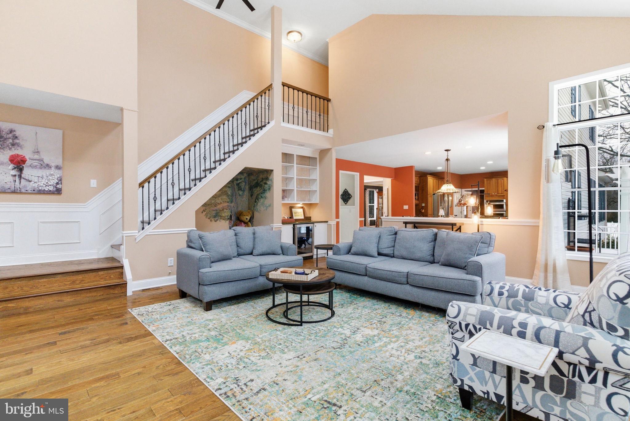 1510 ANNA MARIE CIRCLE