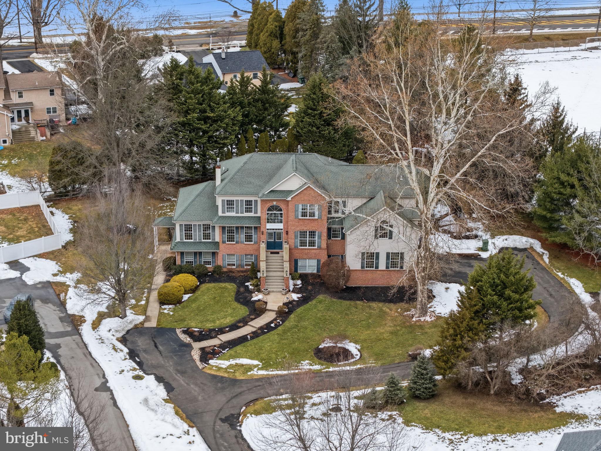 1510 ANNA MARIE CIRCLE