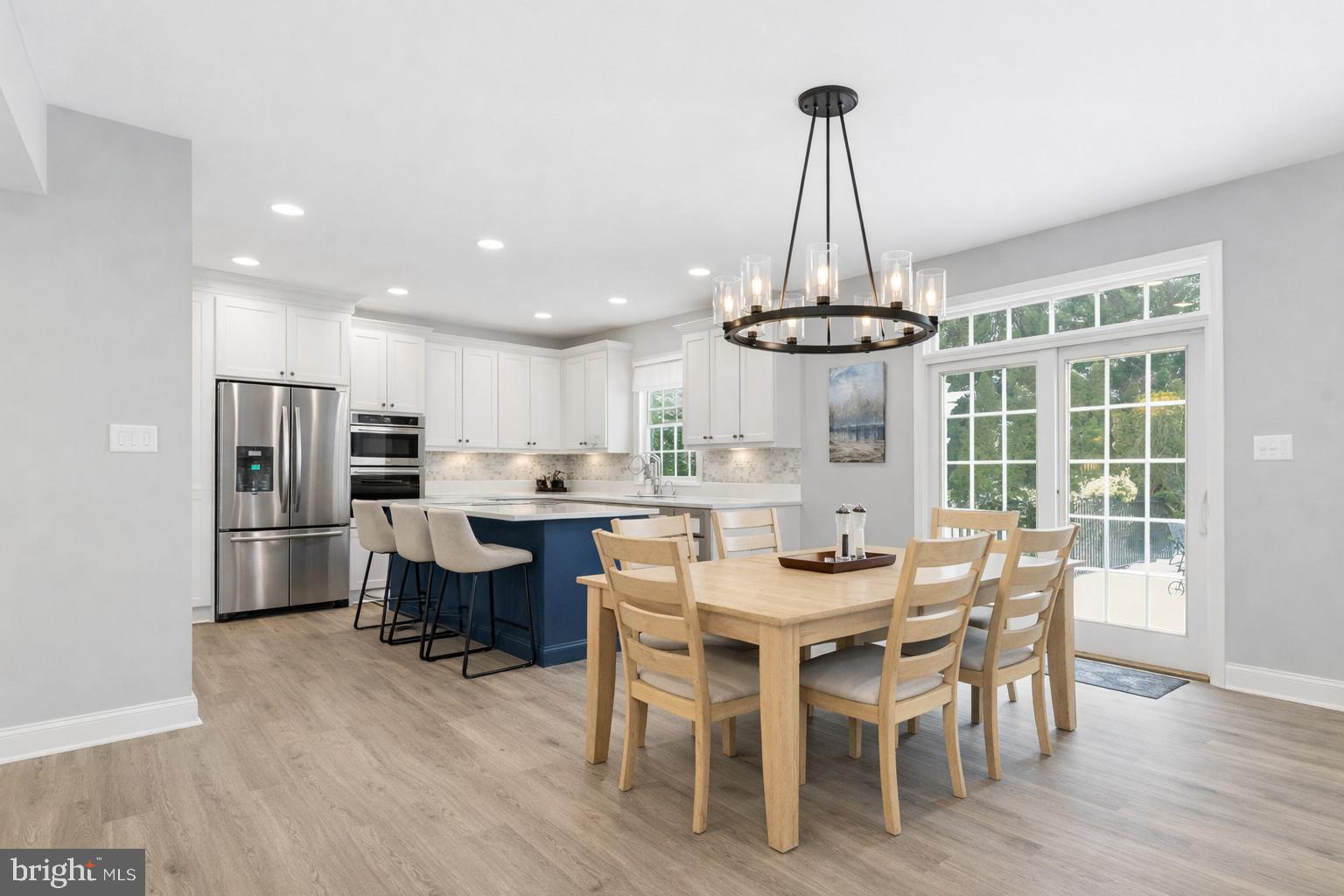 1510 ANNA MARIE CIRCLE