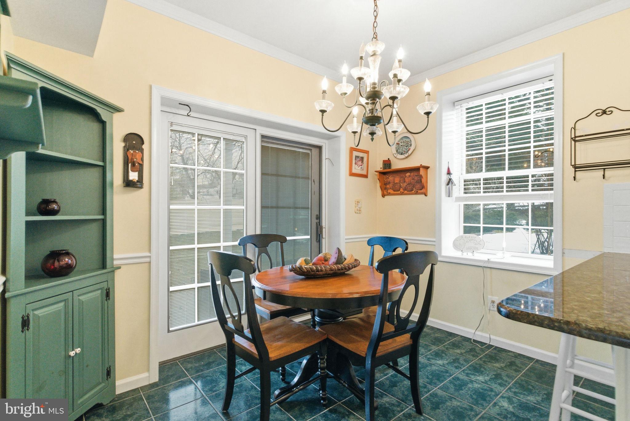 1510 ANNA MARIE CIRCLE