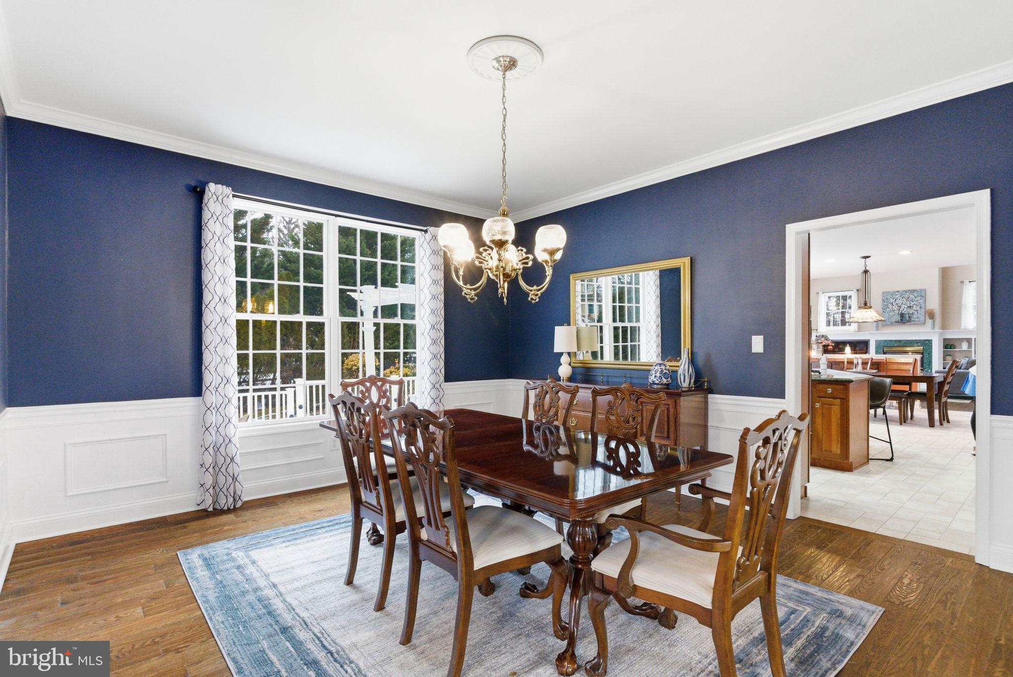 1510 ANNA MARIE CIRCLE