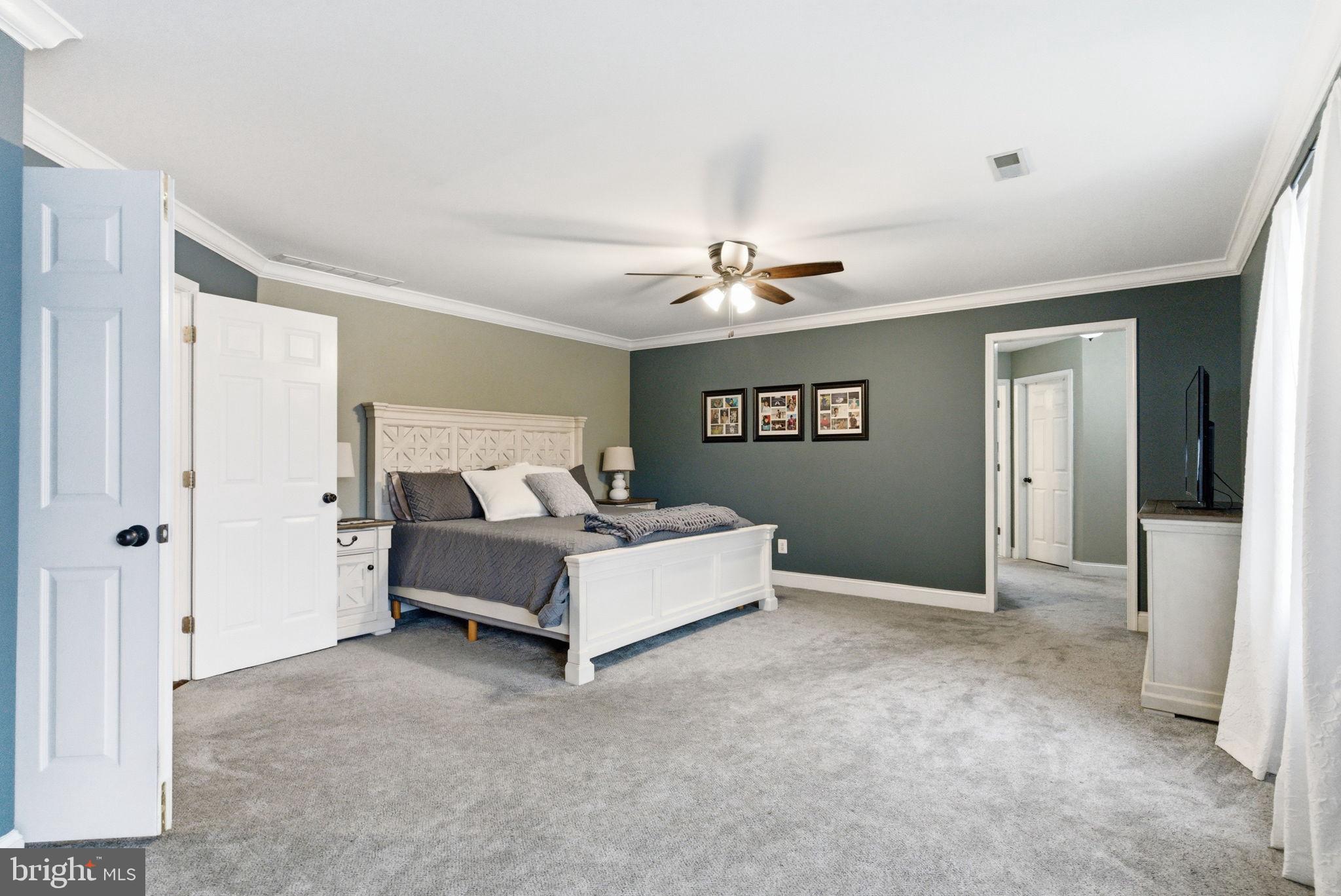 1510 ANNA MARIE CIRCLE