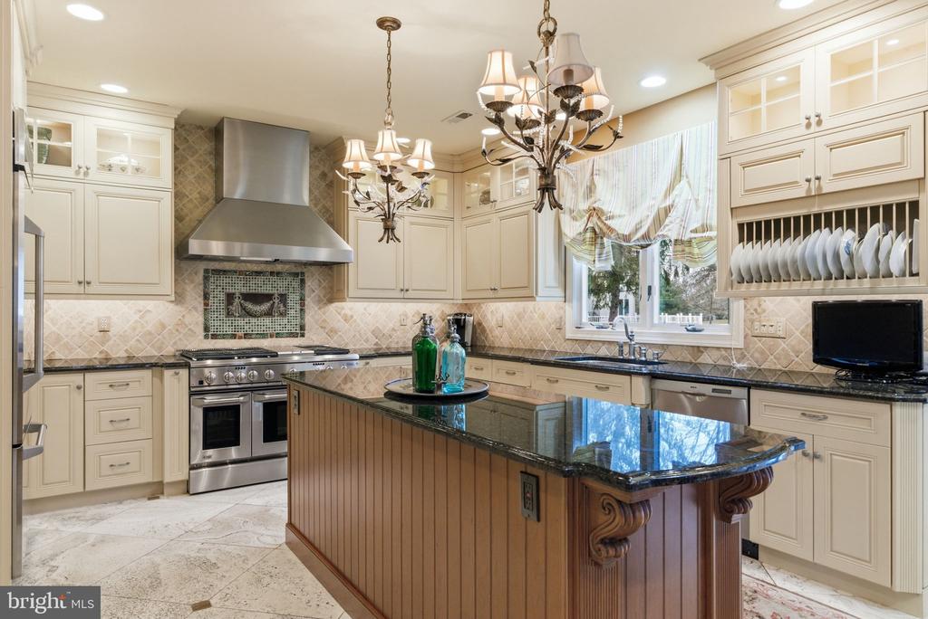 128 INVERNESS DRIVE