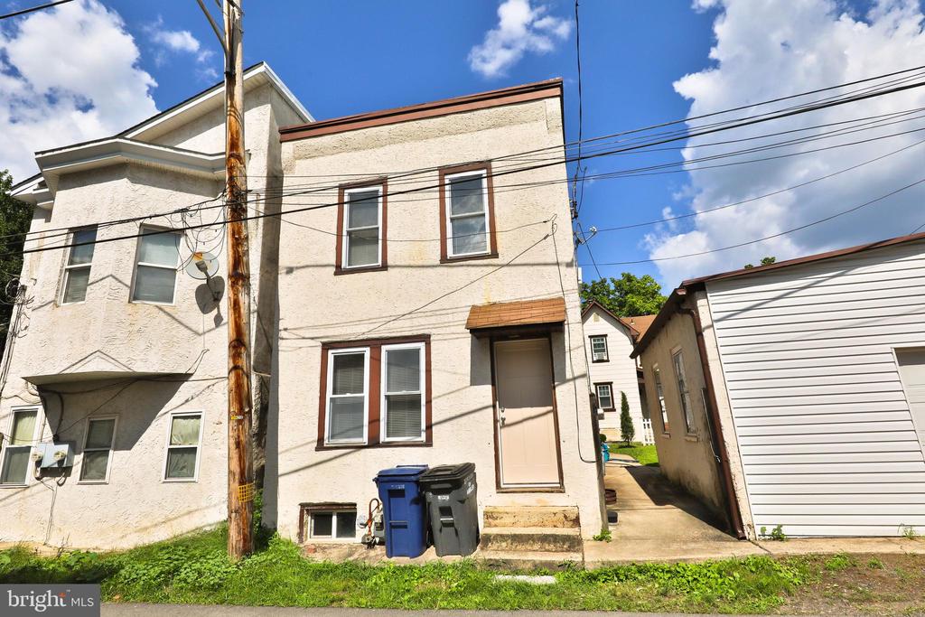 204 S CHESTNUT STREET UNIT D