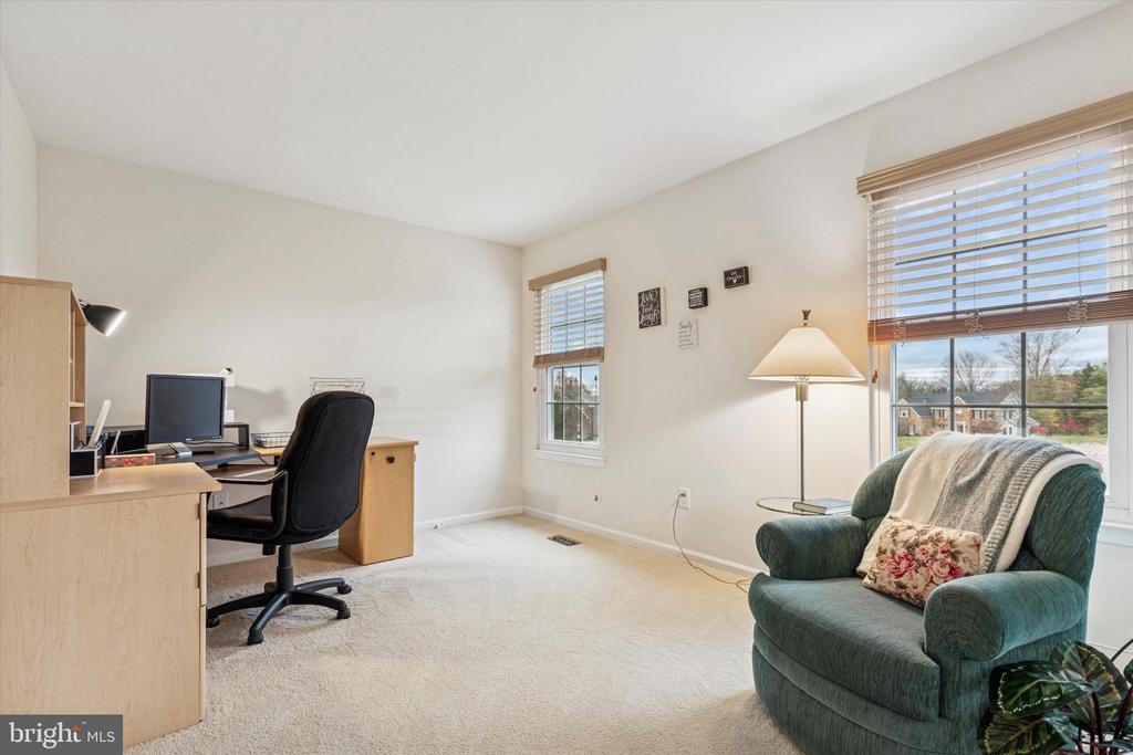 191 CANTERBURY LANE