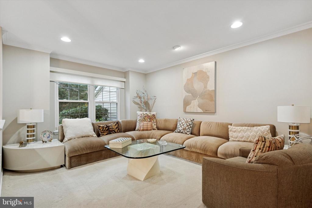 191 CANTERBURY LANE