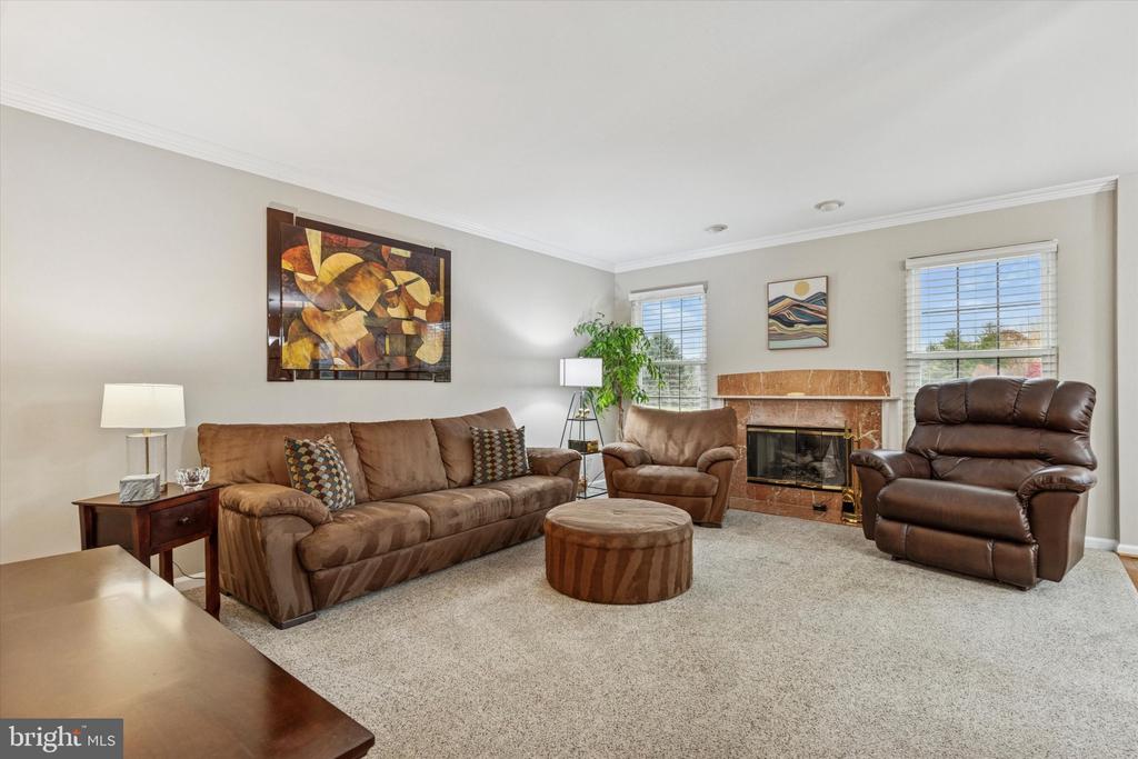 191 CANTERBURY LANE