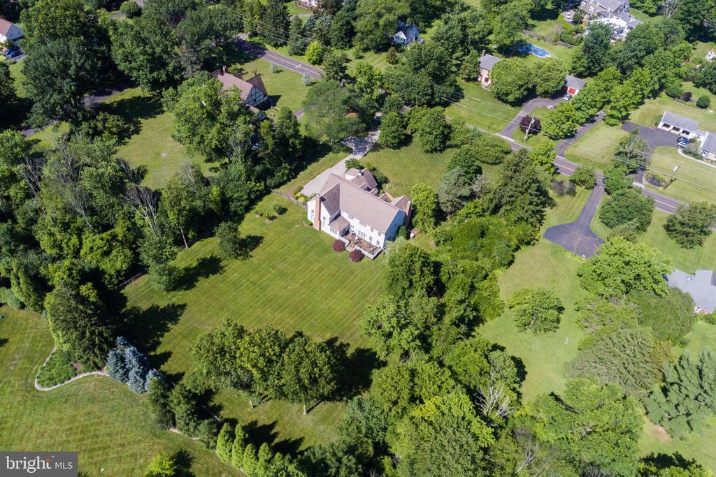 904 PLYMOUTH ROAD