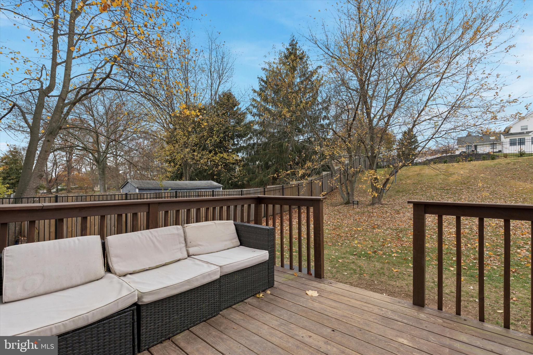 3023 EISENHOWER ROAD