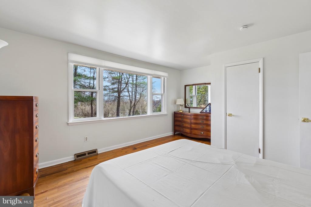 314 MIDFIELD DRIVE