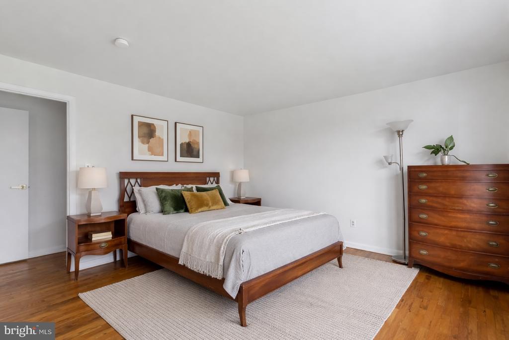 314 MIDFIELD DRIVE