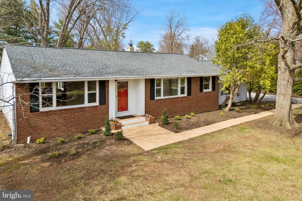 314 MIDFIELD DRIVE