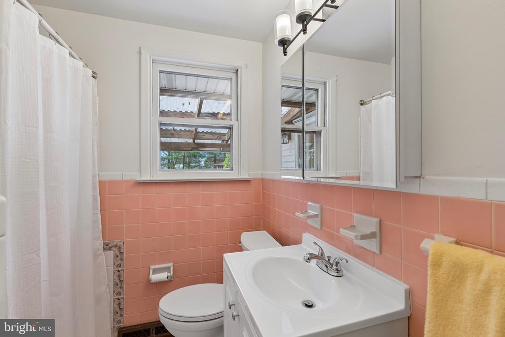 314 MIDFIELD DRIVE
