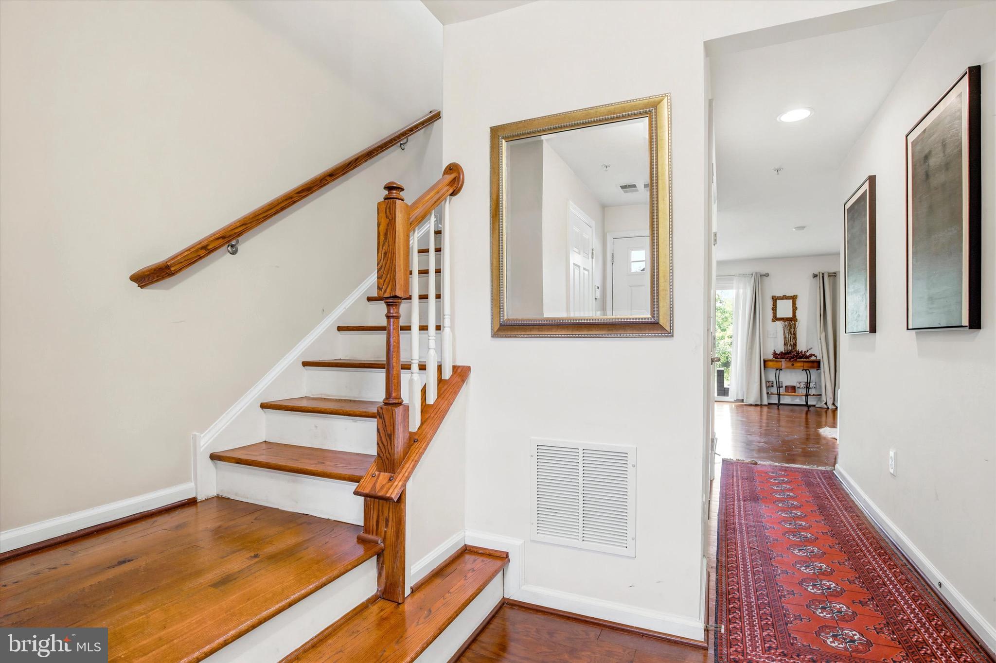 244 MACDONALD AVENUE 16