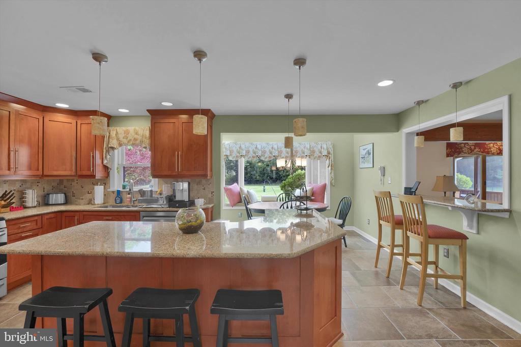 847 CLOVER DRIVE
