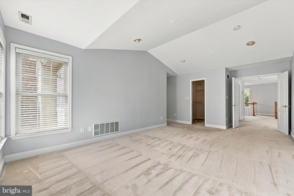 193 BIRKDALE DRIVE Unit:           