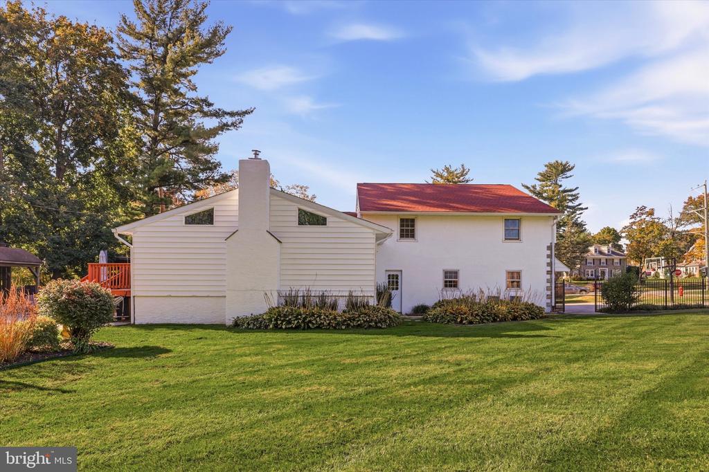 1639 W MAIN STREET Unit:           