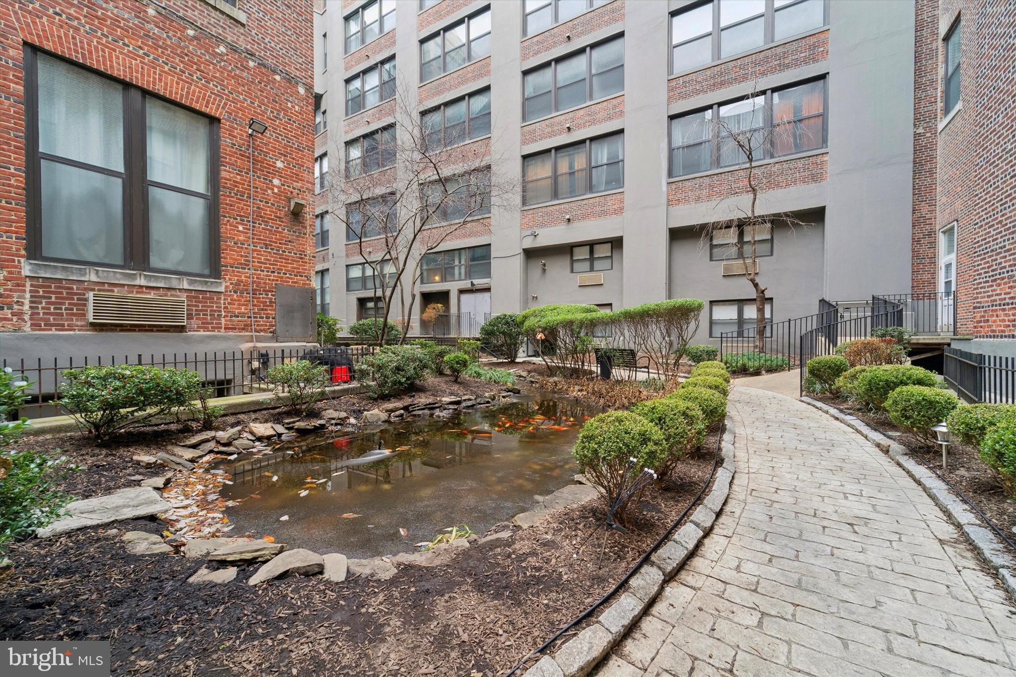 1100 S BROAD STREET 00 706B