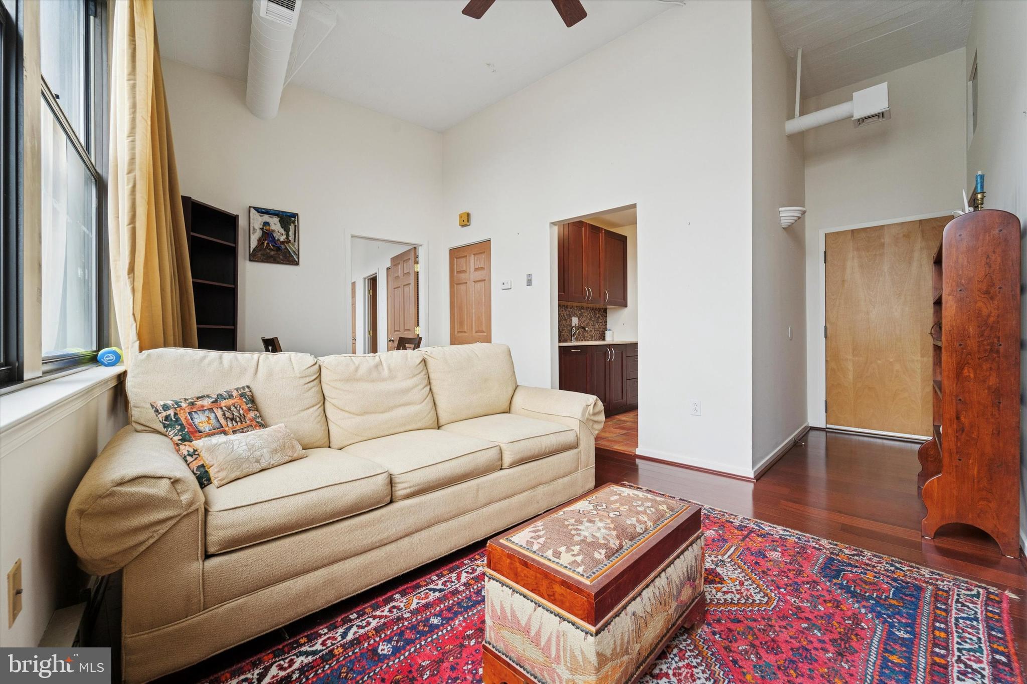 1100 S BROAD STREET 00 706B