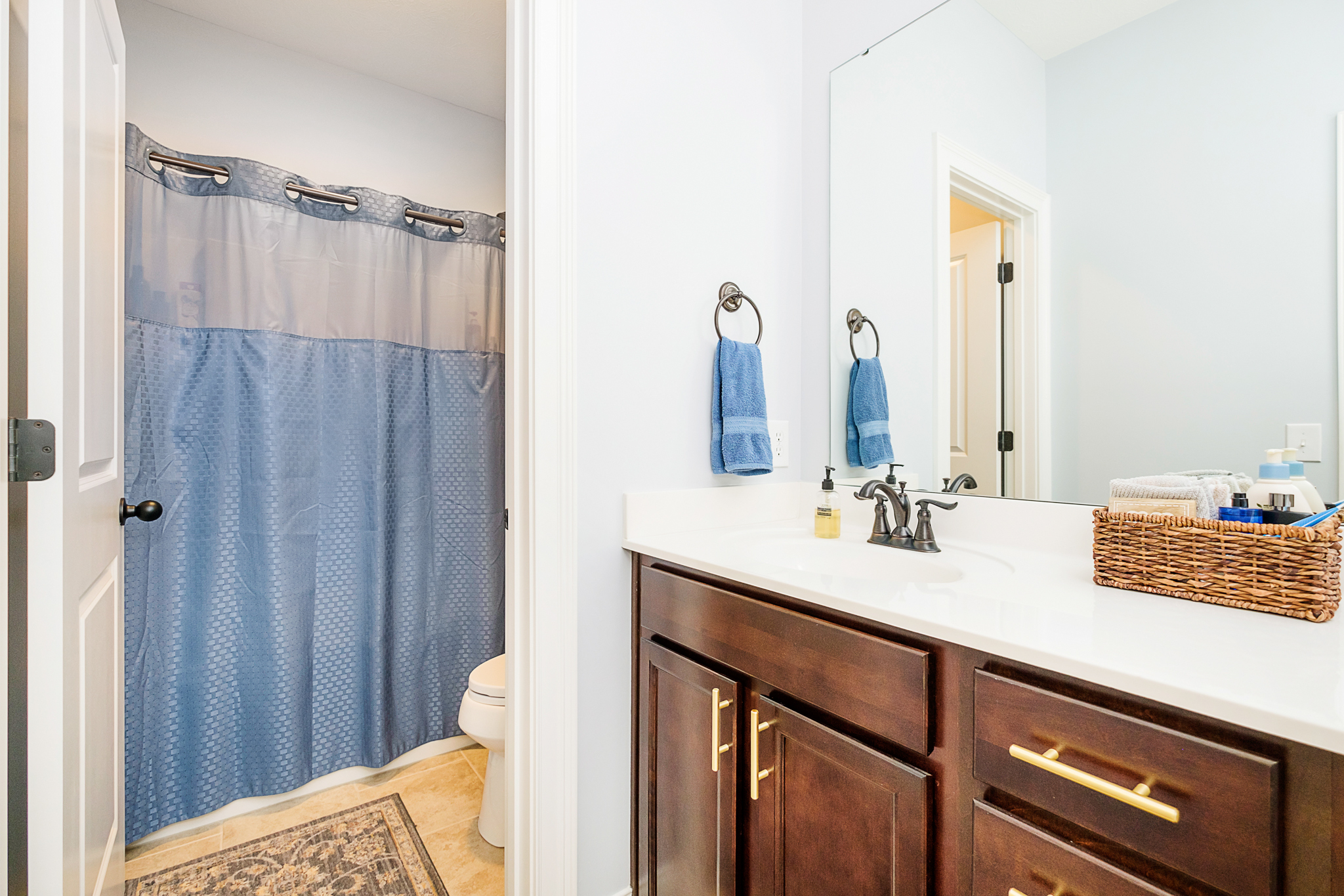 18176 Lakes End Drive