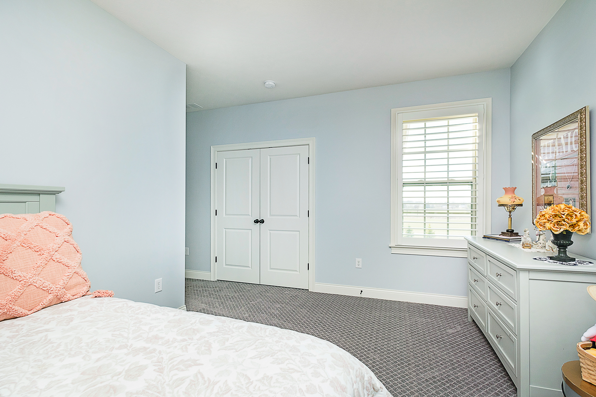 18176 Lakes End Drive