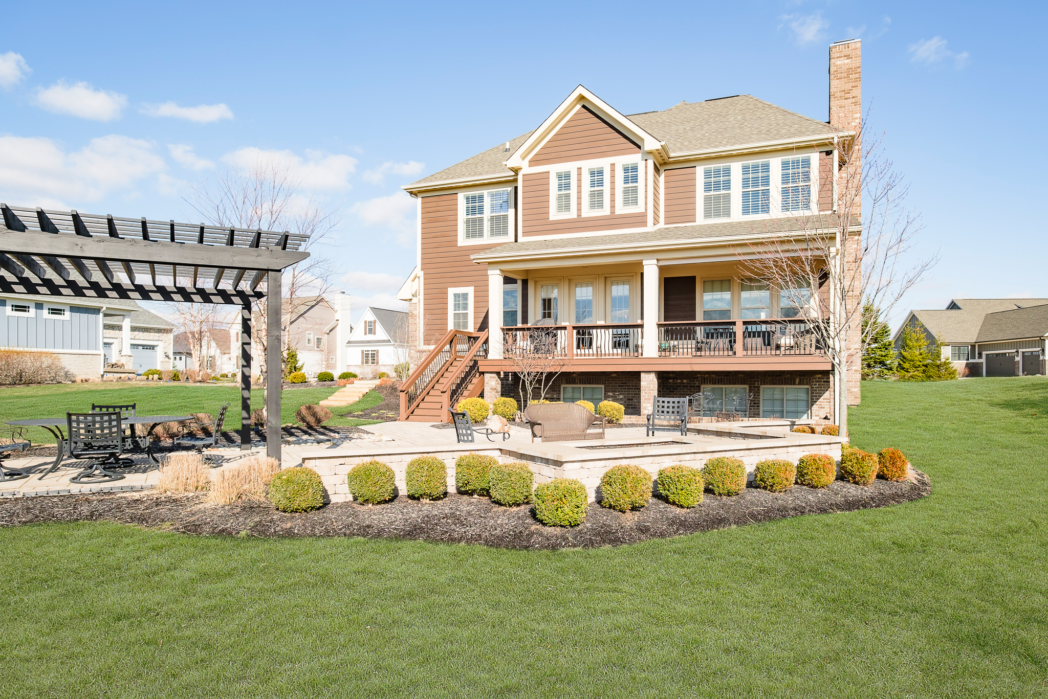 18176 Lakes End Drive