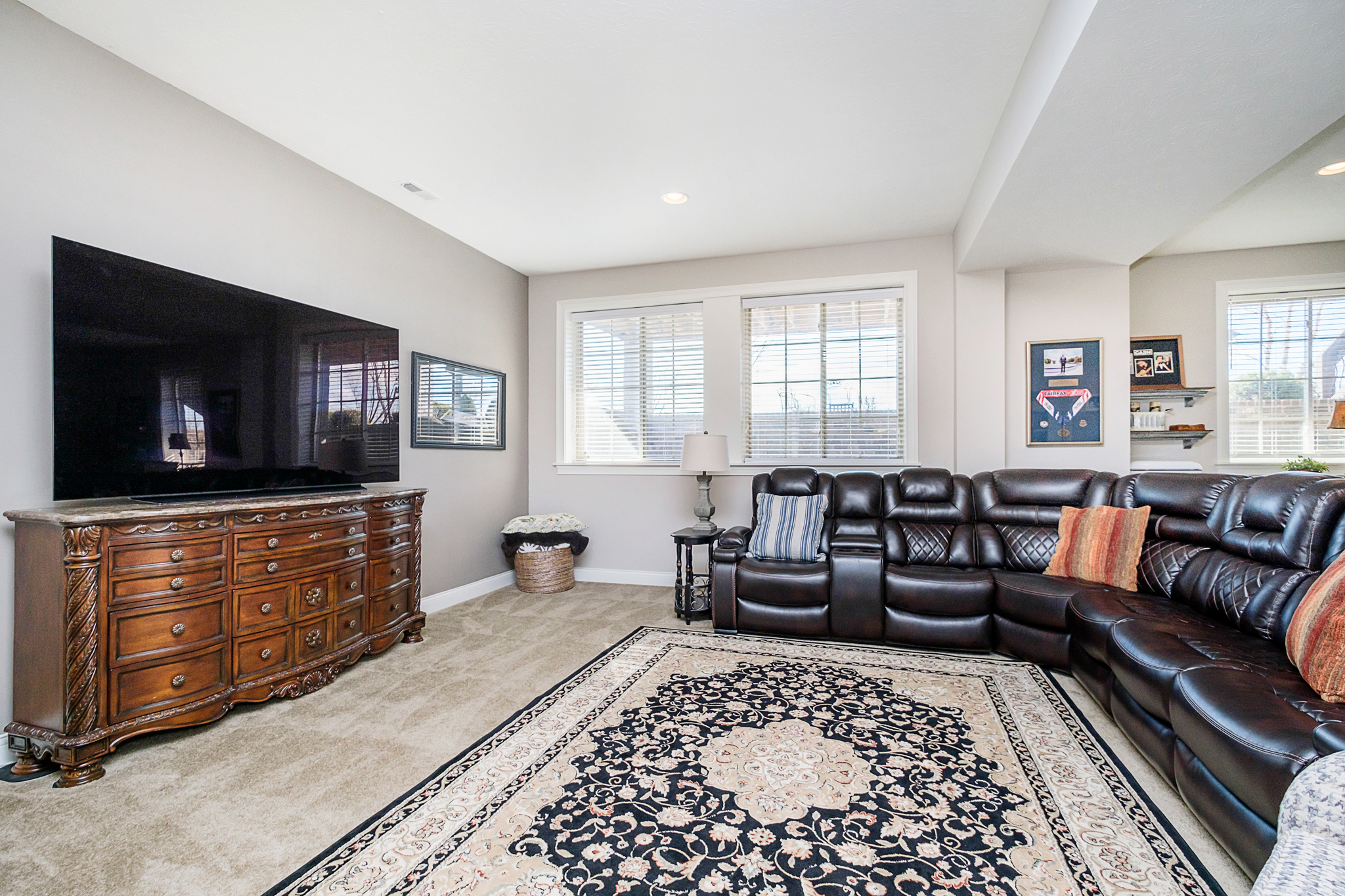 18176 Lakes End Drive