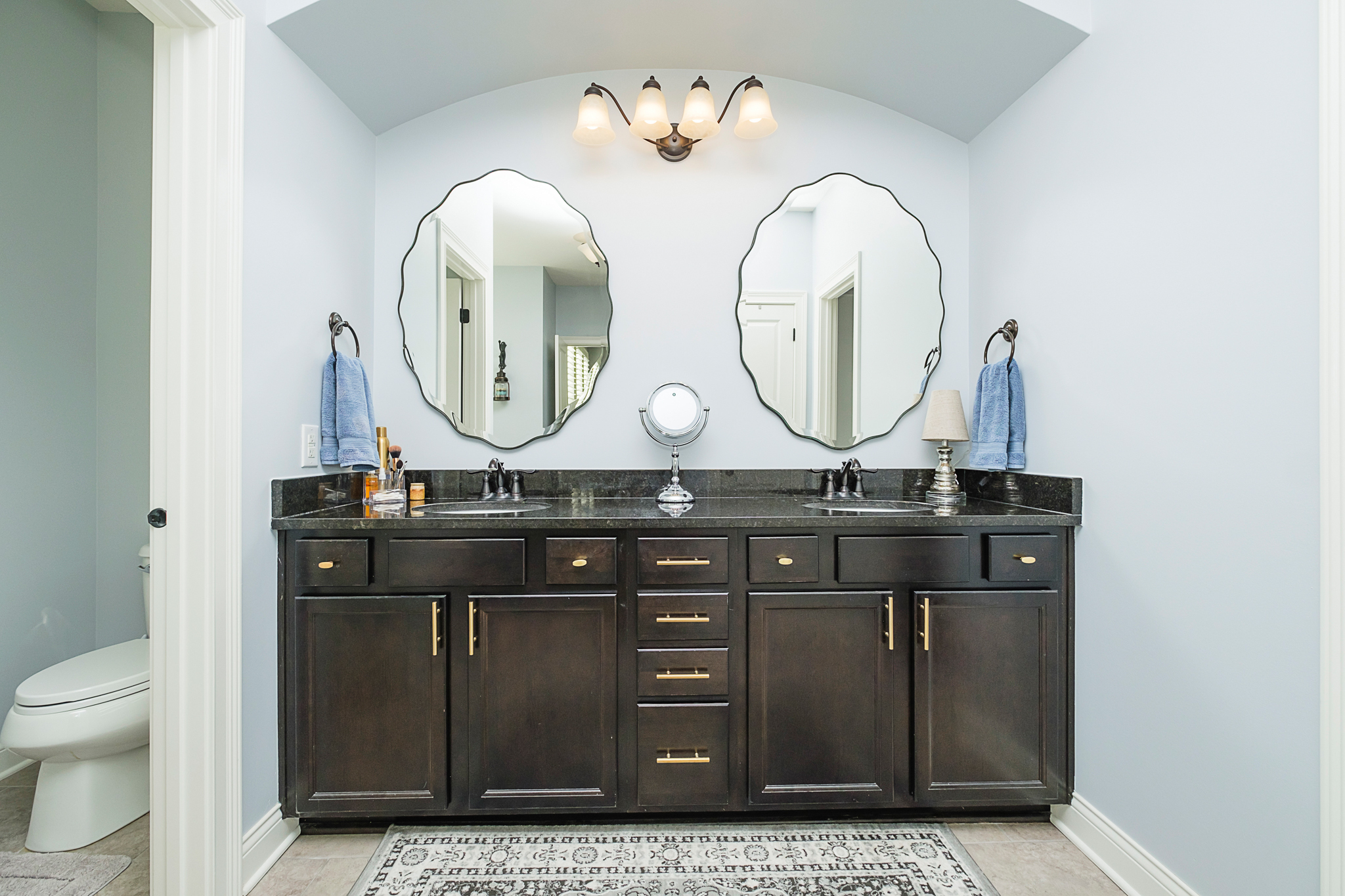 18176 Lakes End Drive