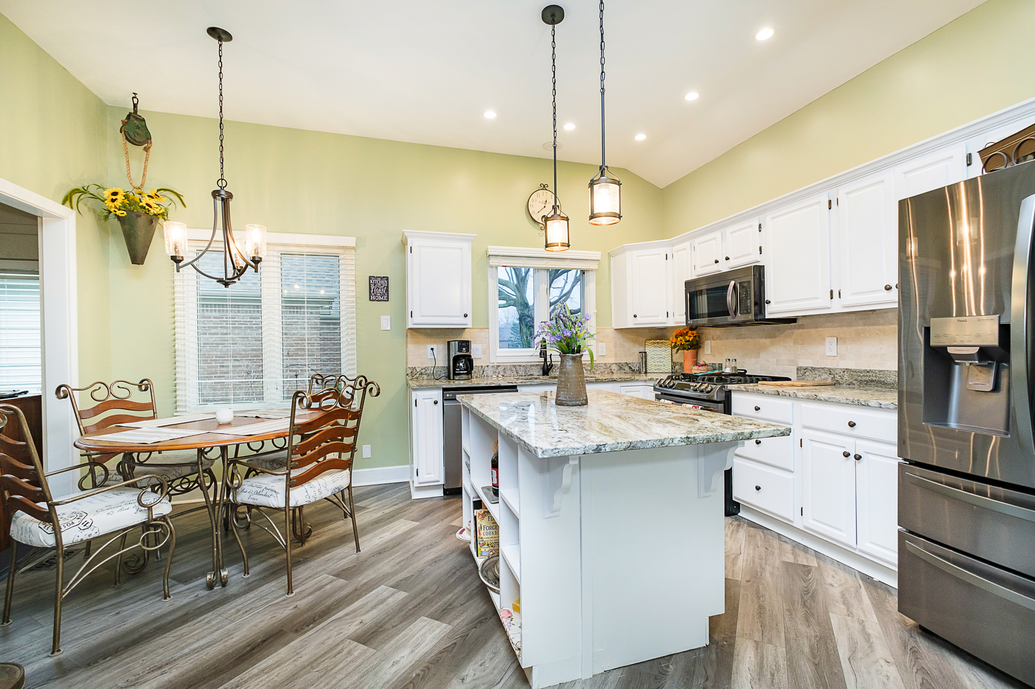 11993 Clubhouse Drive