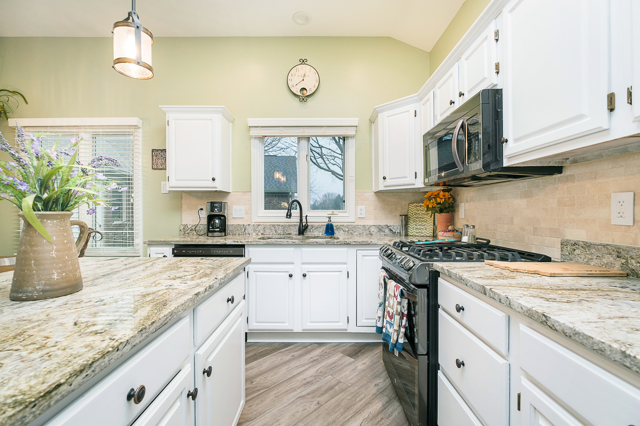 11993 Clubhouse Drive