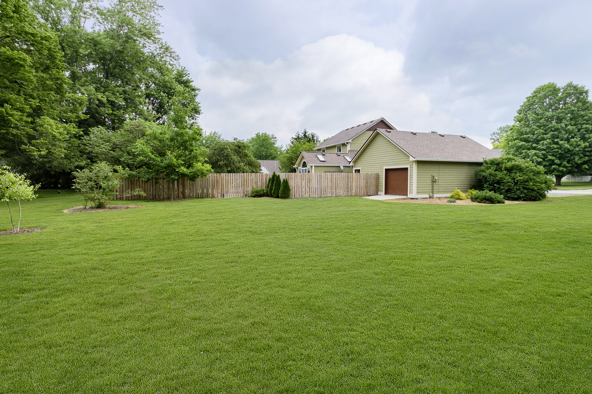 4952 Londonbury Drive