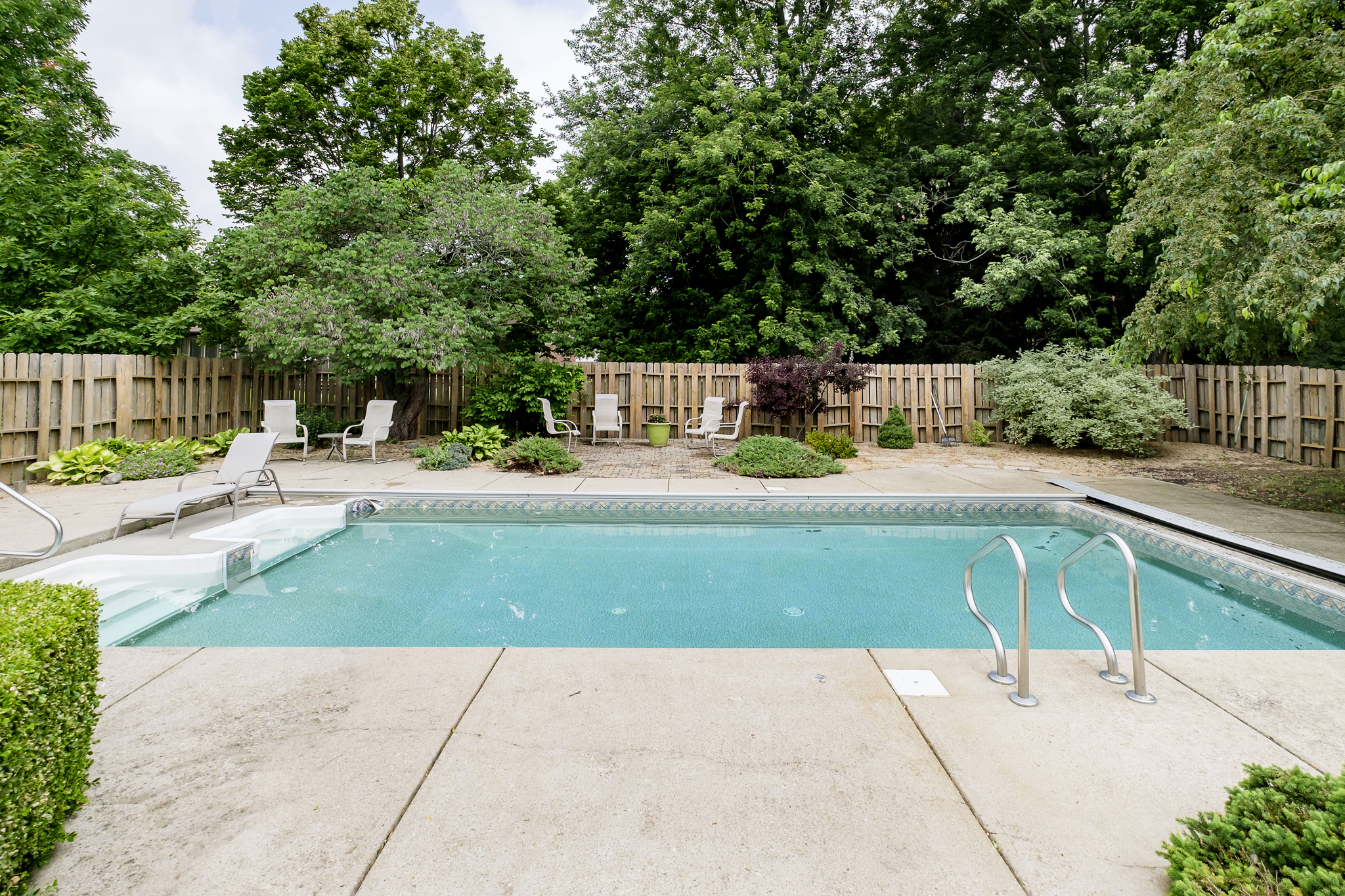 4952 Londonbury Drive