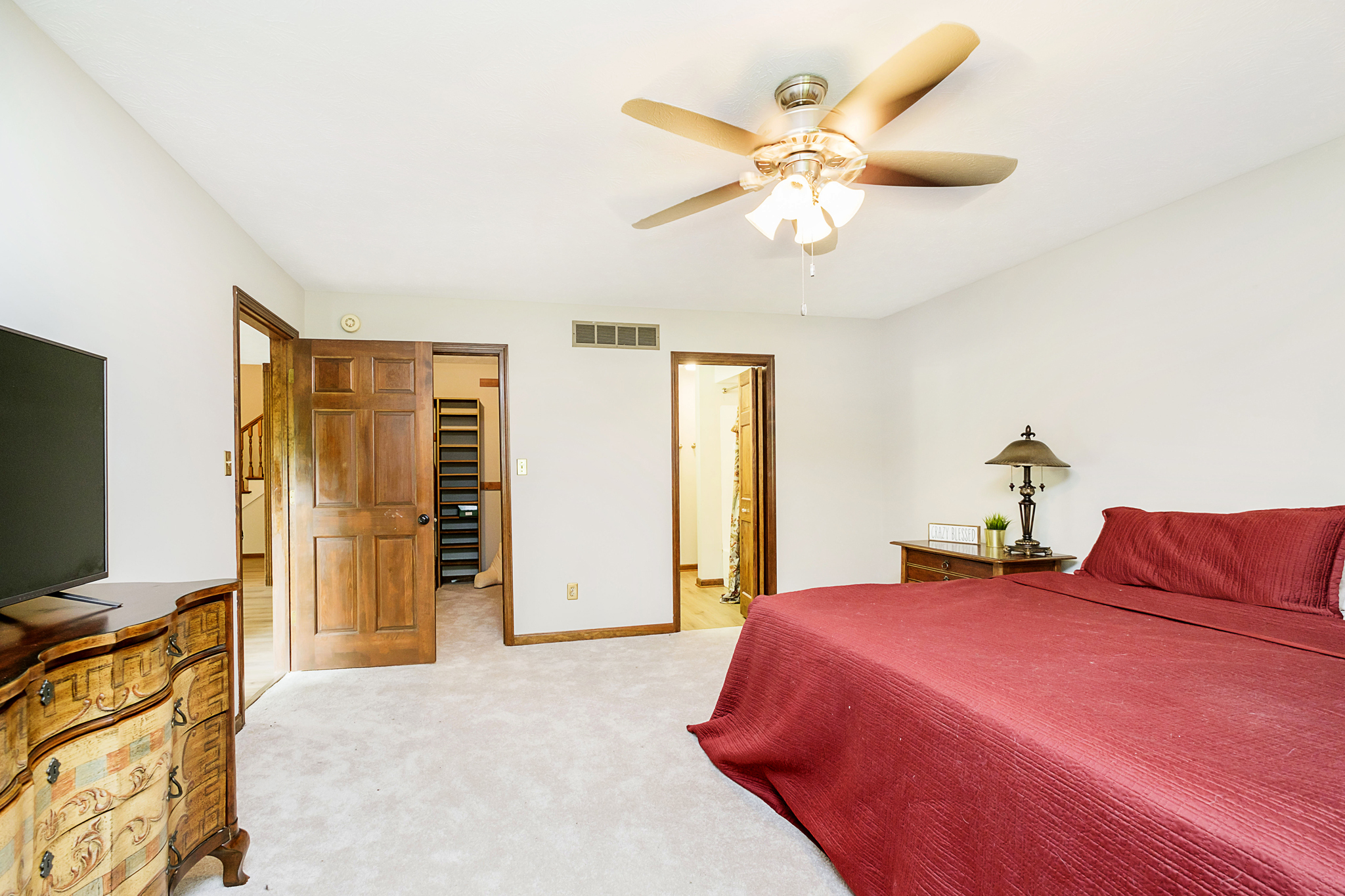 4952 Londonbury Drive