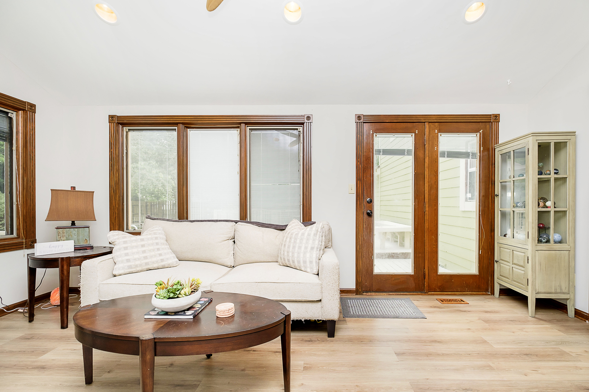 4952 Londonbury Drive